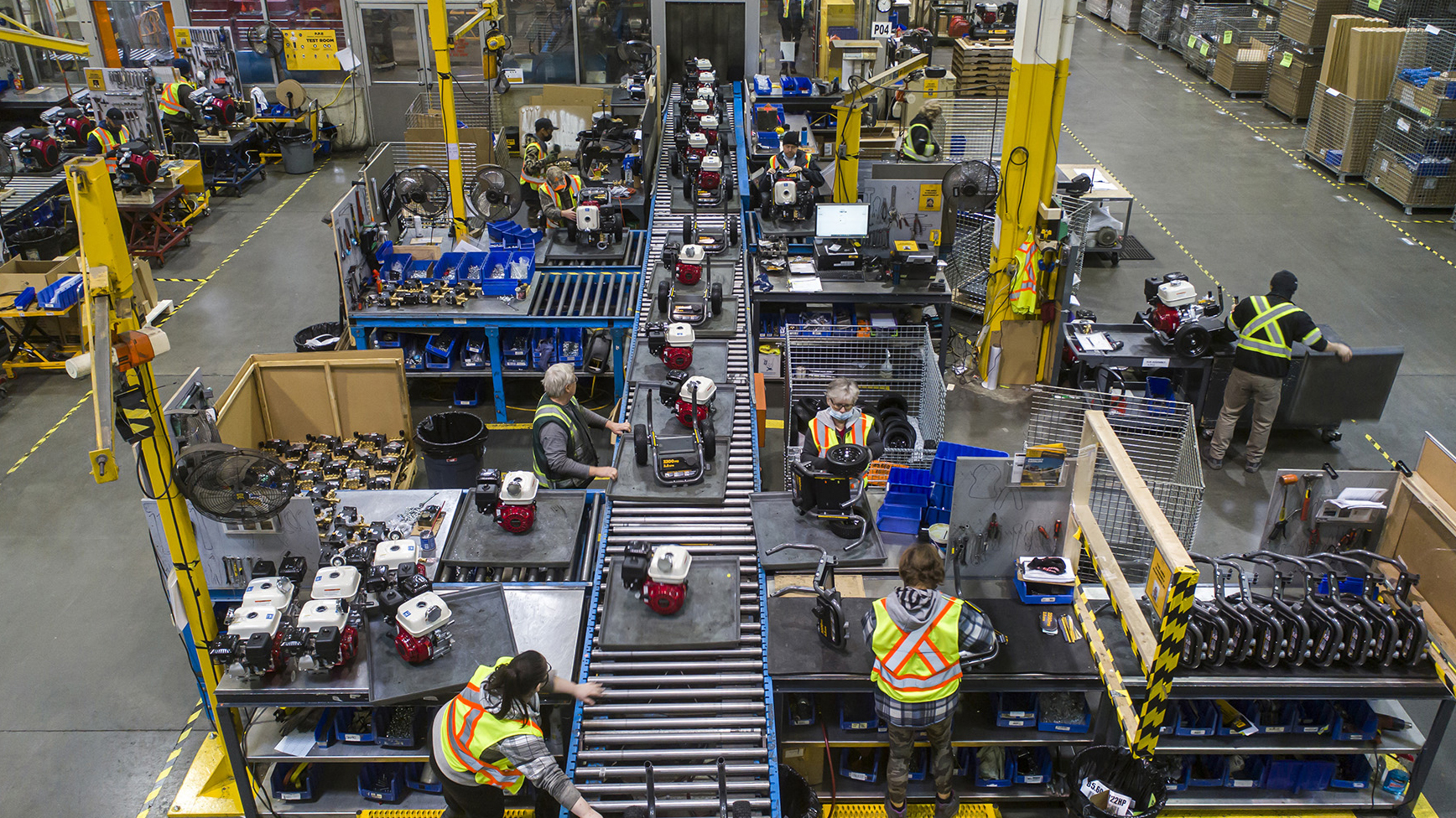 Image d'une chaîne de montage de moteurs Honda